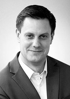 Дмитрий Утукин